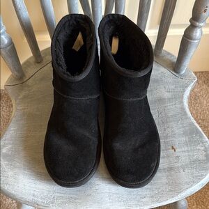 Koolaburra Black Suede Ankle Boots
